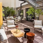Hotel Mitte 4*