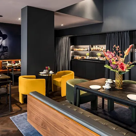 Amano Hotel 4*