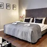 Amano 4* Dusseldorf