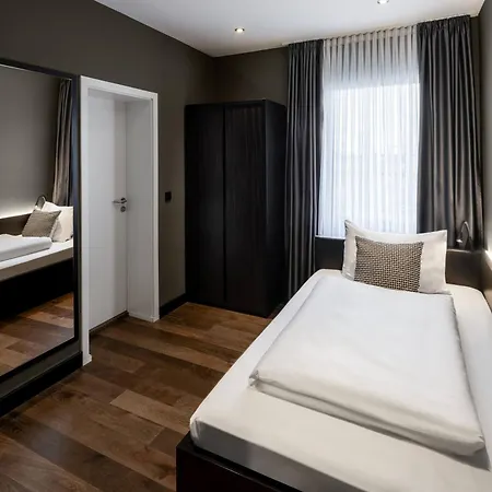 Amano Hotel 4*